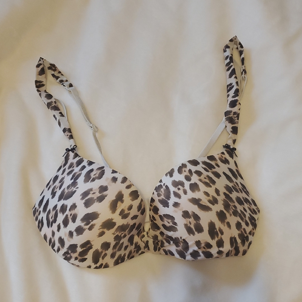 Victoria's Secret Padded Plunge Animal Print Bra